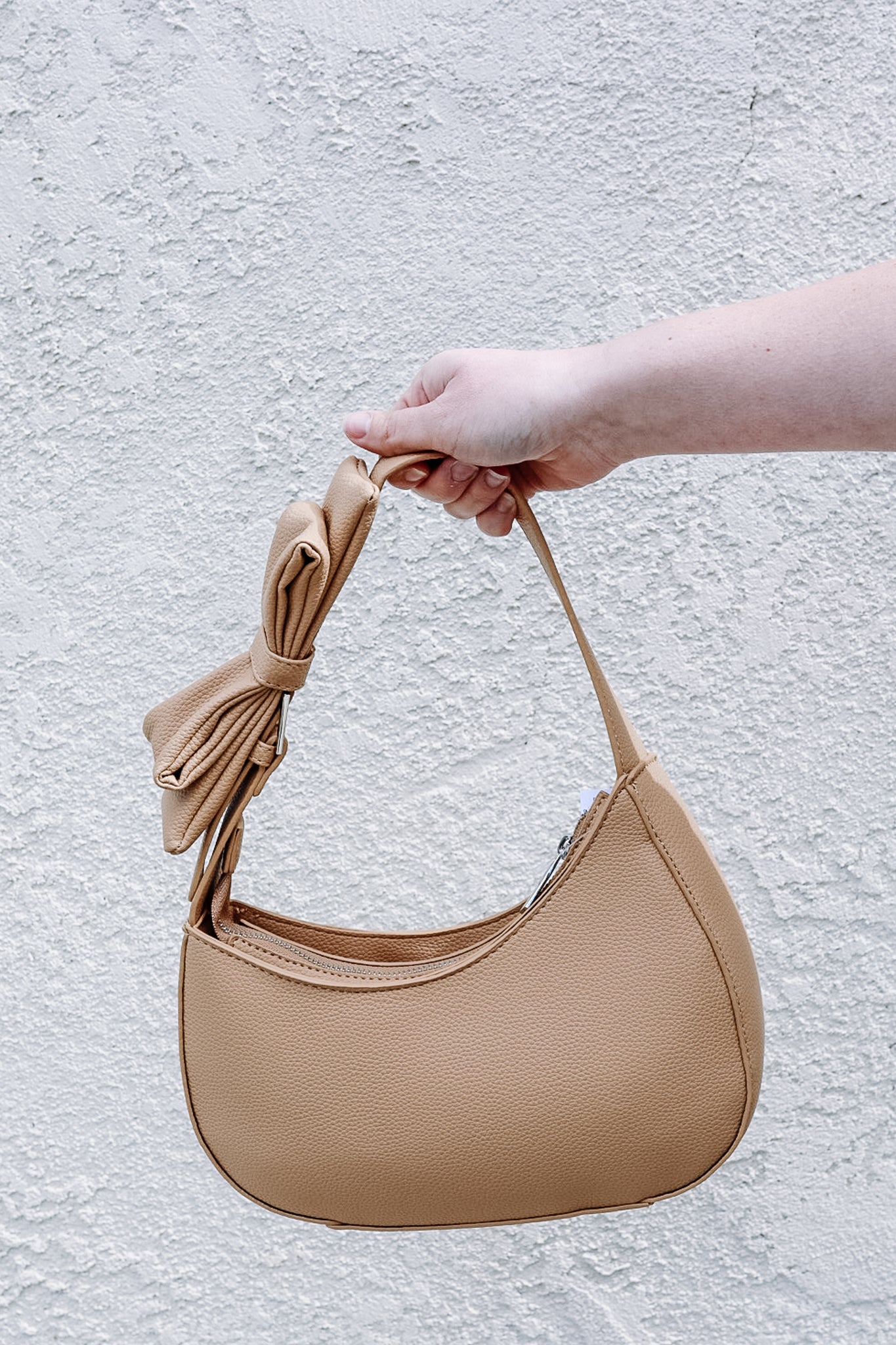 Tied With A Bow Handbag / Tan