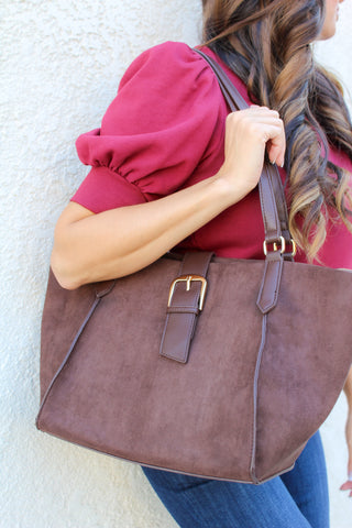 Zephyr Tote / Rich Brown