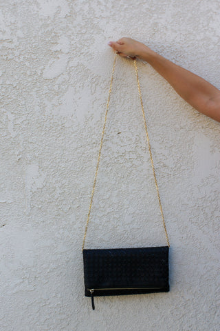 Amber Woven Clutch / Black