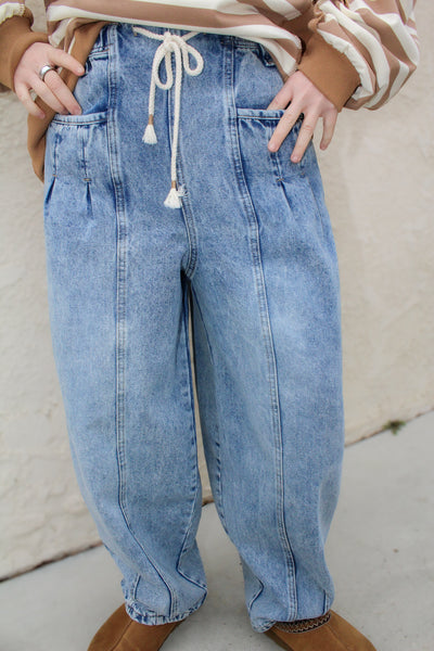 On Trend Rope Tied Barrel Jeans