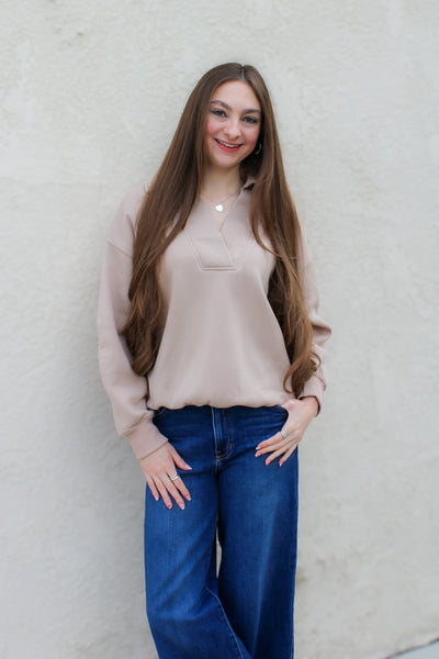 Catching Flights Collared Pullover / Taupe