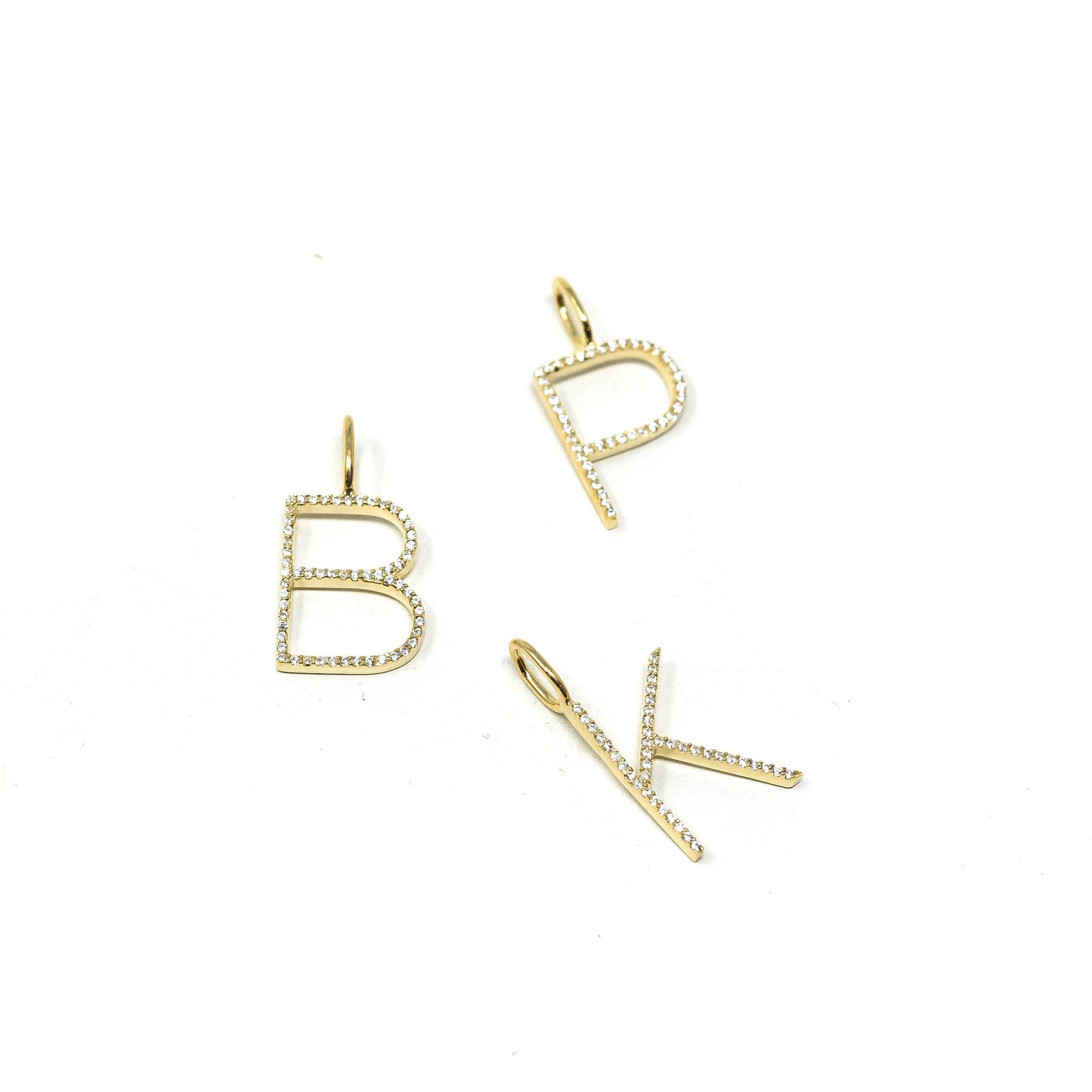 Sis Kiss Sleek Initial Charms
