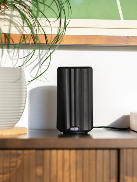 Pura Plus Tabletop Smart Fragrance Diffuser / Black
