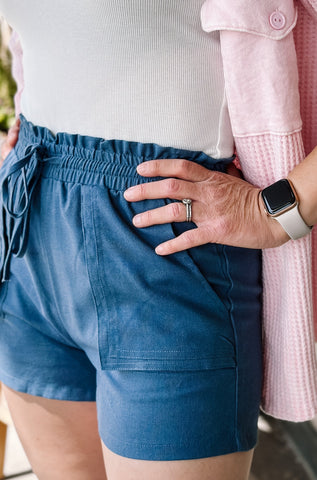 Sunday Shorts / Blue