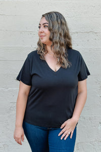 Girlfriend V Neck Tee / Black