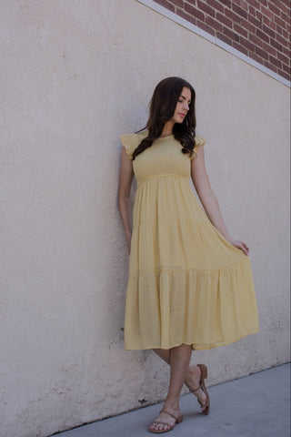 Sunday Stroll Midi Dress / Canary Yellow