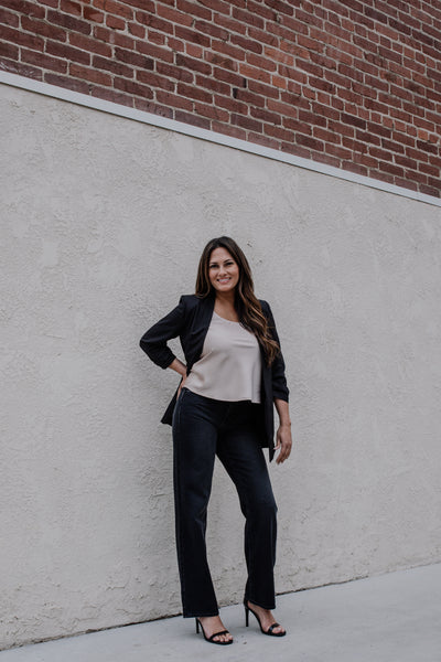 Just Black Relaxed Waist Straight Leg Jeans
