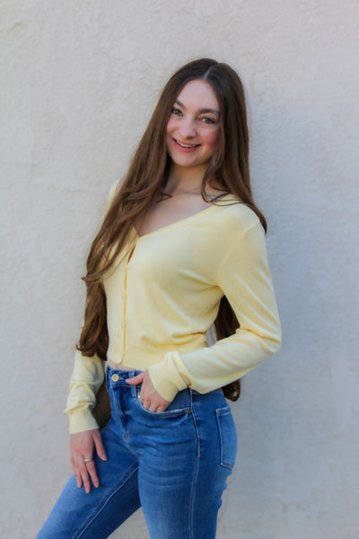 Sunshine Days Cardigan / Butter Yellow