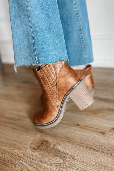 Corkys Pecan Pie Boots