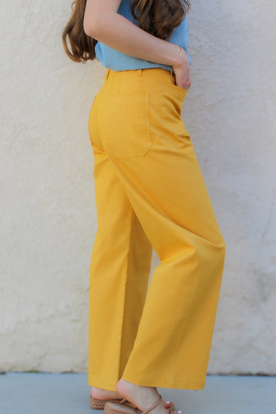 Jo Cropped Summer Pants / Sunflower Yellow