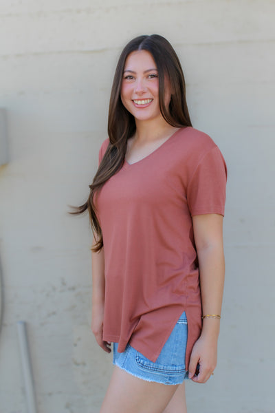 Veronica VNeck / Clay