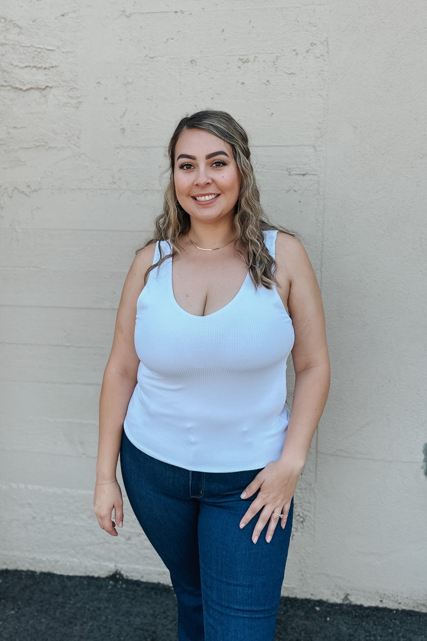 Avala Rib Tank / White