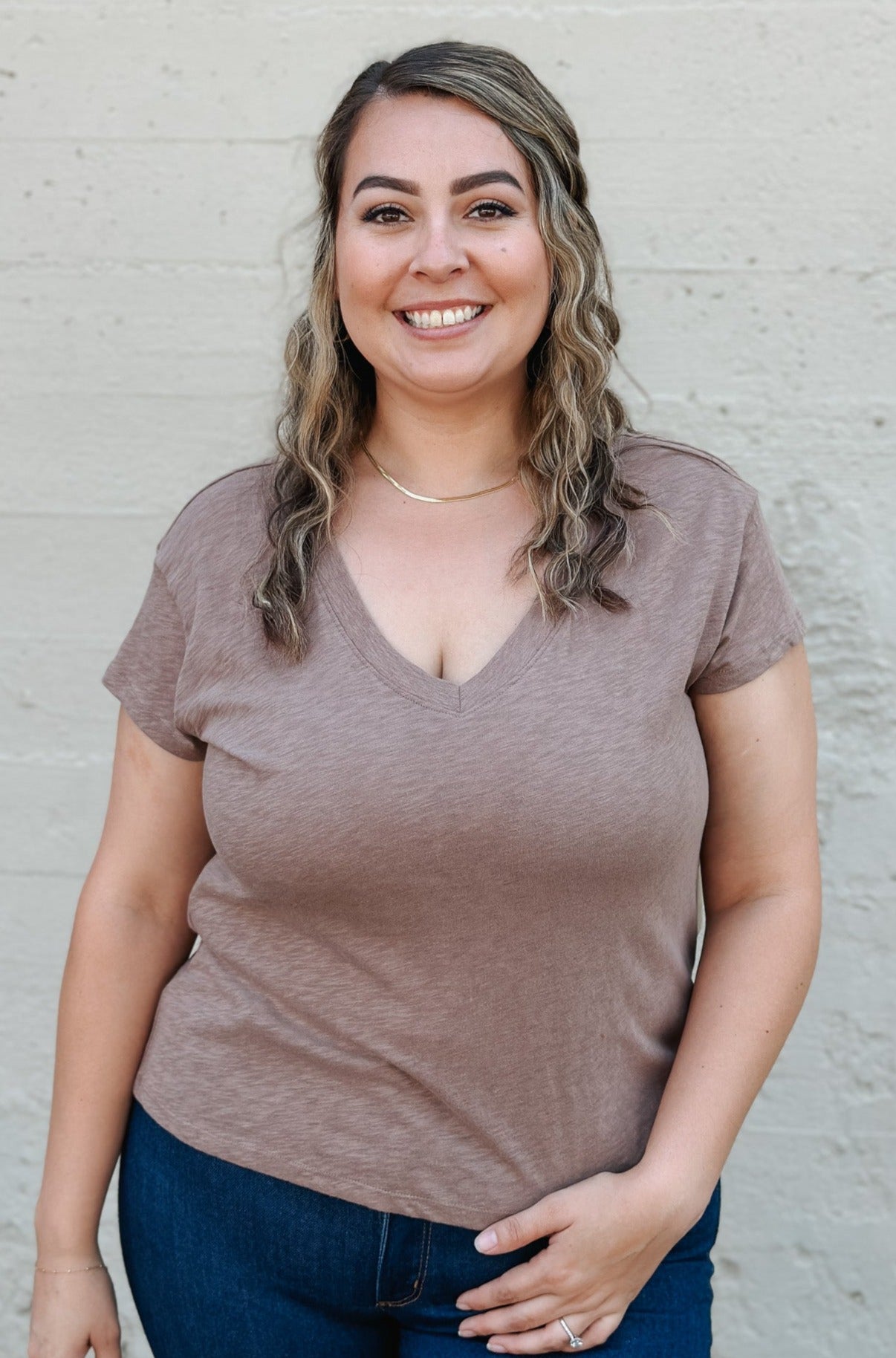 Modern V Neck Tee / Milkshake