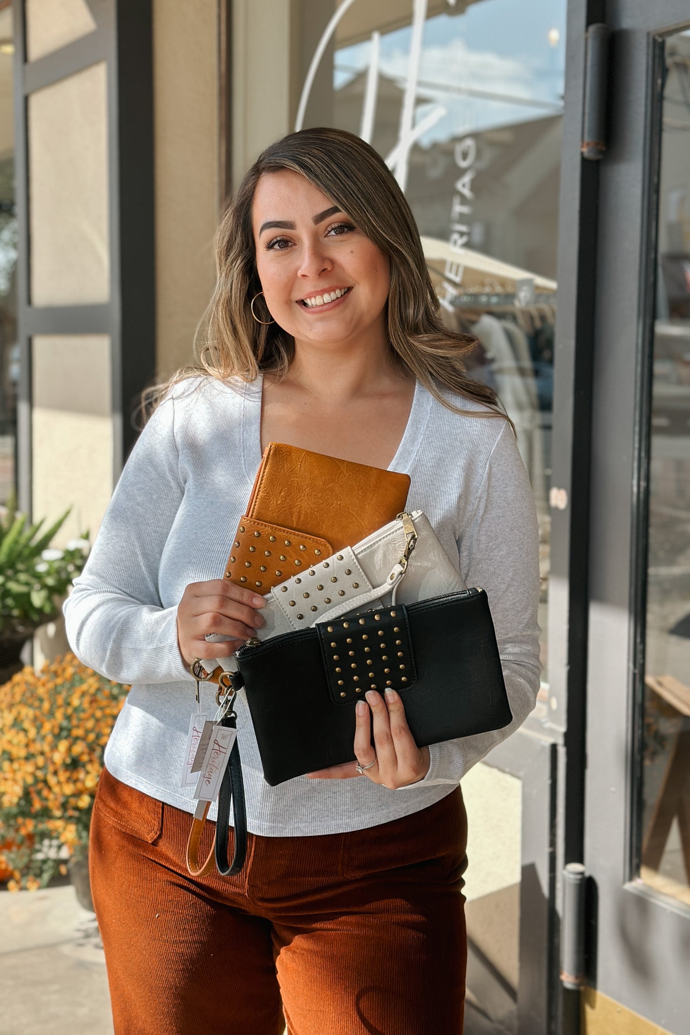 Riviera Maya Rivet Clutch / Cognac