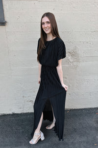 Completely Obsessed Maxi Dress / Black