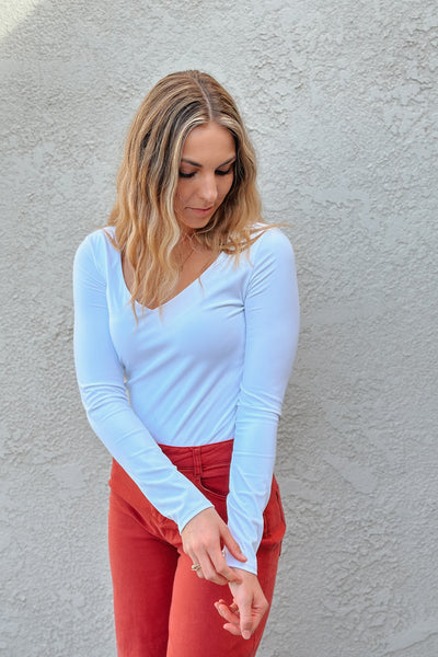 So Smooth V Neck Bodysuit