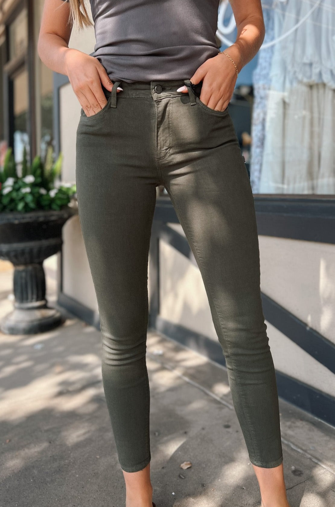 Modern Skinny Jeans / Olive