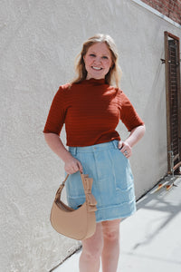 Juniper Lettuce Mock Neck Top / Rust