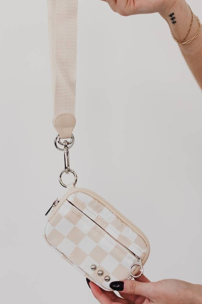 Nelly Nylon Card Wallet Wristlet