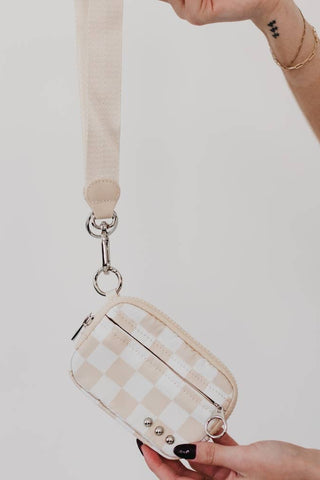 Nelly Nylon Card Wallet Wristlet
