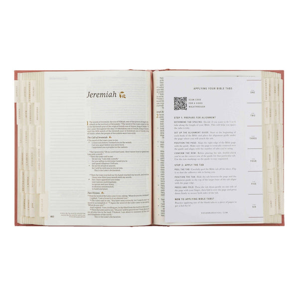 Hosanna Revival Bible Tabs / Gold Foiling