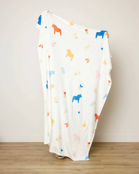 Geometry Dala Garden Floral Butter Blanket