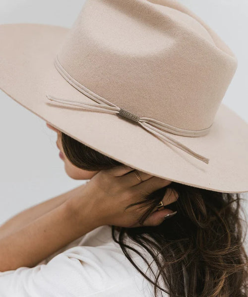 Gigi Pip / Emery Fedora / Cream