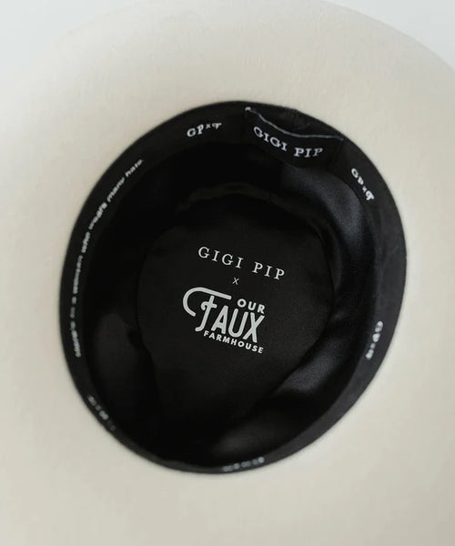 Gigi Pip / Holly Rancher / Off White