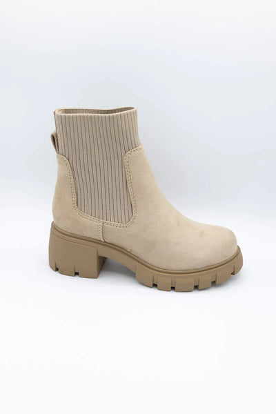 Zordy Sweater Knit Chelsea Boots / Light Wheat