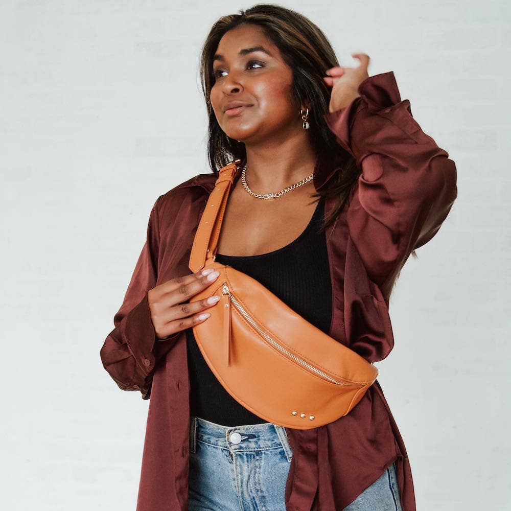 Sweet Talk Sling Bag / Brown