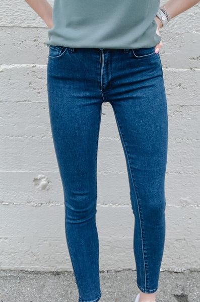 Modern Skinny Jeans