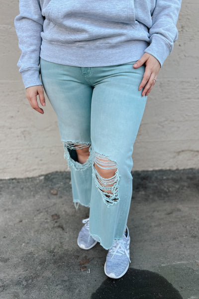 Vervet Morgan Distressed Flares / Ocean Blues