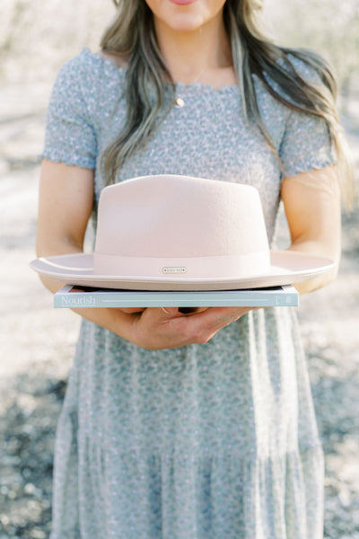 Nourish Cookbook / Spring Edition