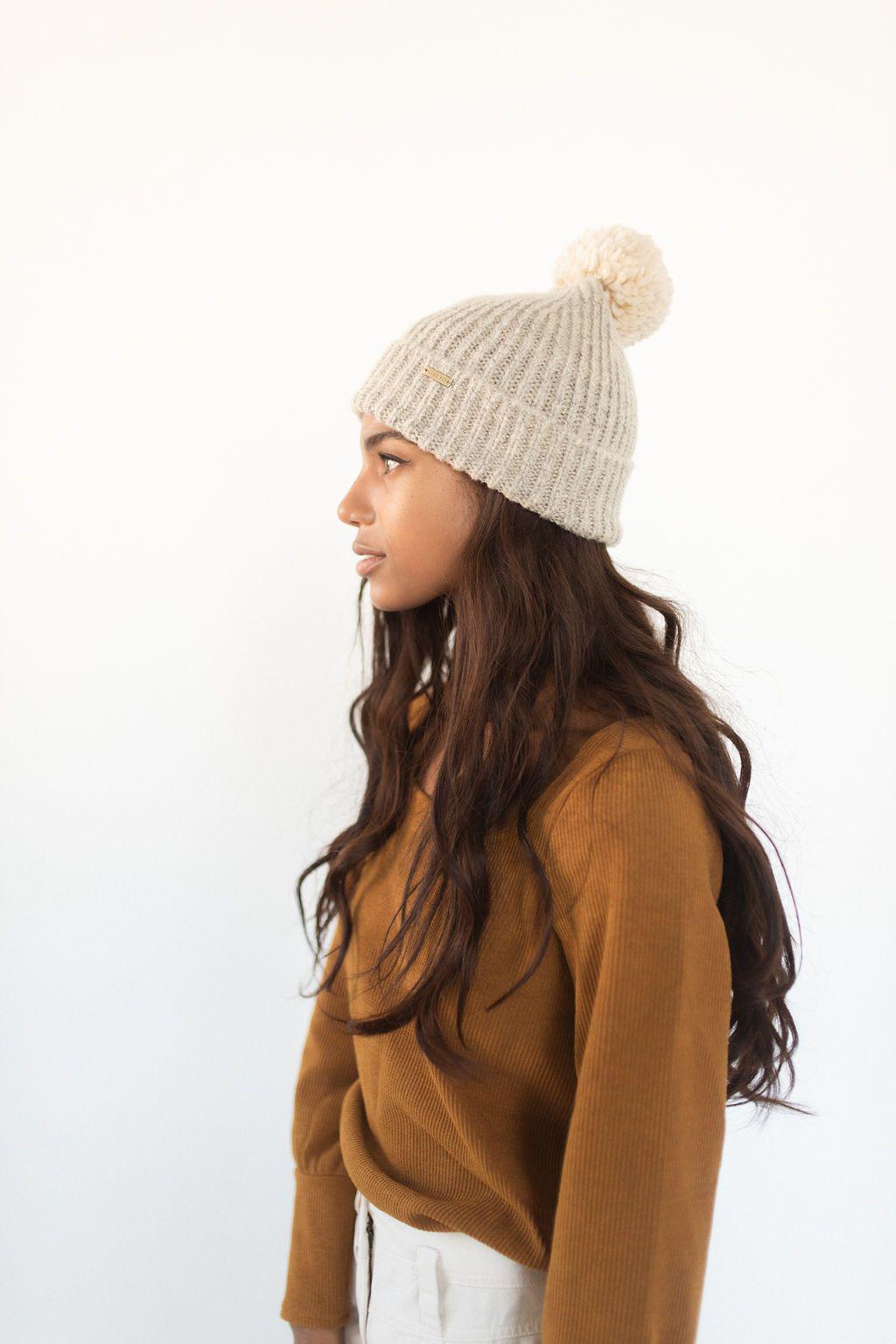 Gigi Pip Mo Pom Beanie